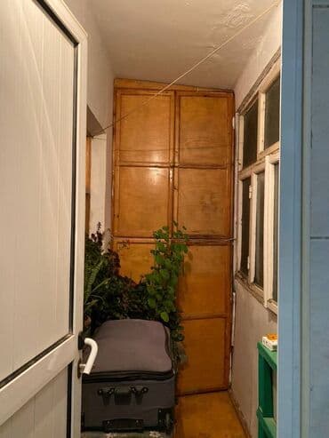 saracli 9 mkr: Bakı, Yeni Günəşli Massiv D, 3 otaqlı, Köhnə tikili, 85 kv. m — 13