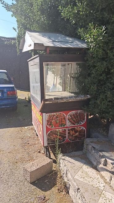 Butkalar, köşklar: Istifadə olunmadığı ücün satılır ici nikkeldir paslanmayan metaldır — 1