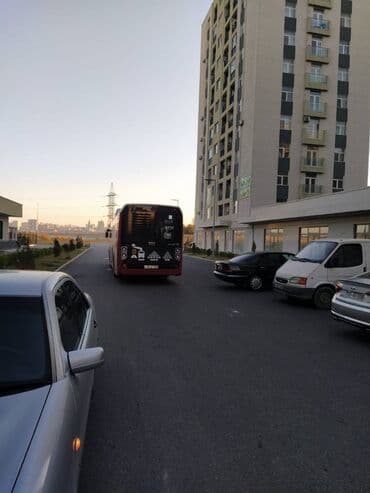 bakıxanov kirayə ev: Razində tolkuçkanın yaxınlığında, yeni tikili əla təmirli yaşayış — 4