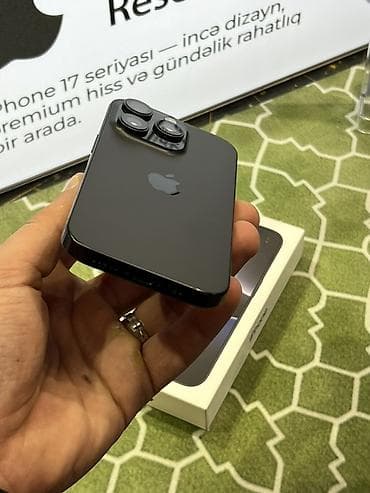 IPhone 16 Pro, 256 GB, Black Titanium, Face ID — 7