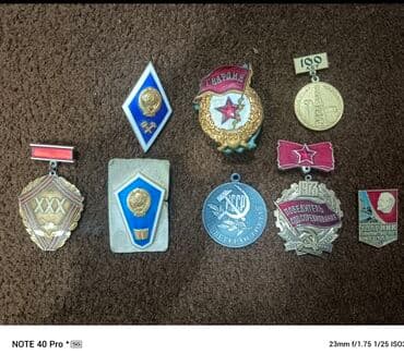 Biri 30 AZNe olan SSRİ dövrünə aid müxtəlif dövlət mükafatları və lalafo.az -da Biri 30 AZNe olan SSRİ dövrünə aid müxtəlif dövlət mükafatları və