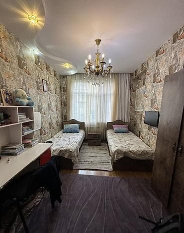 ev obyekt: 4 otaqlı, Yeni tikili, 130 kv. m — 10