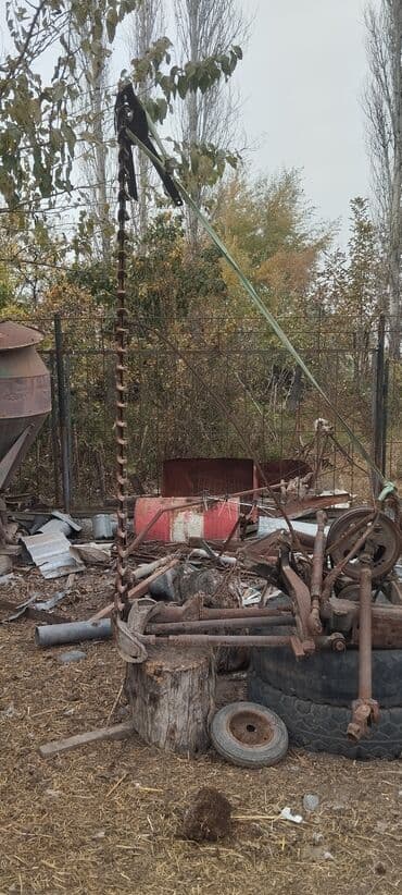 tap az avtobuslar ve xususi texnikalar: Traktor və əlavə aqreqat - Model: MTZ tipli kabinalı traktor (yan — 5