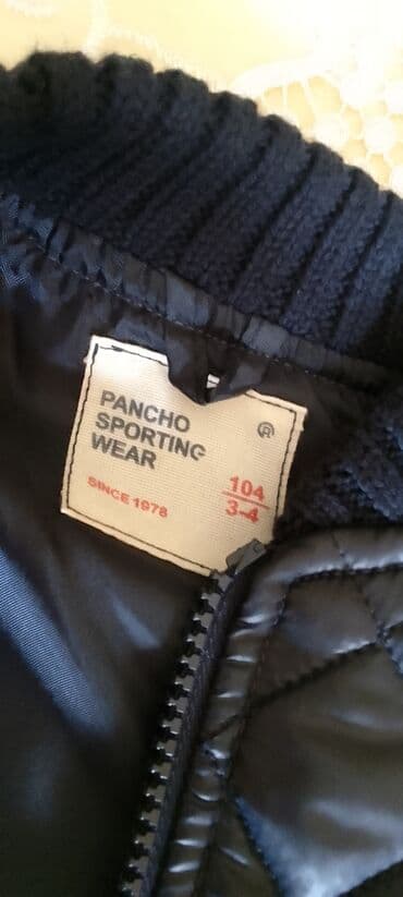 детская новая куртка: Godekce yenidir. Panco firmasi. 3-4yawa.qollar toxunma.ici astarli — 4