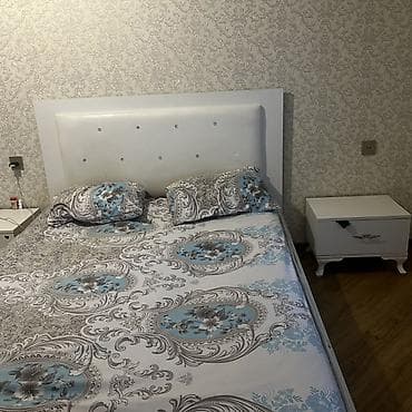 carpayılar: Yataq otağı mebel dəsti Komplekt aşağıdakılardan ibarətdir: - Geniş — 4