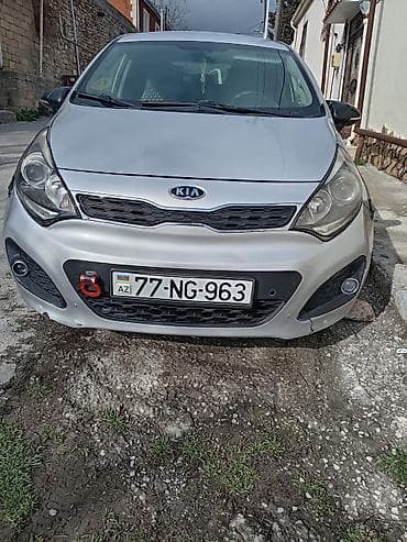 tofas masin: Kia Rio: 1.4 l | 2011 il Hetçbek — 1