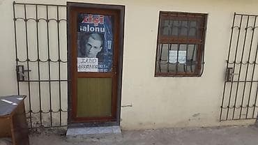 1 otaqli ev 2 nəfərlik duz yola yaxın keçidin yanında içində hər