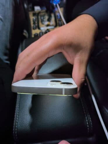 kontakt home iphone 13 qiymeti: IPhone 13, Face ID — 5