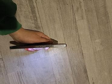 iphone 14 pro ekran: Model: Infinix gt 20 pro “Special Edition” dizaynına bənzər arxa LED — 2