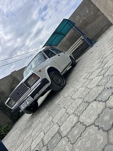 VAZ (LADA): VAZ (LADA) 2107: 1.5 l | 2000 il 30000 km Sedan — 5