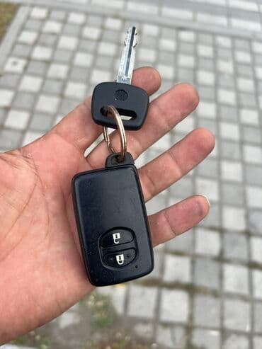 липотрим оригинал купить: Toyota tayota pirus 30 kuza, 2012 il, Orijinal, Yaponiya, İşlənmiş — 1