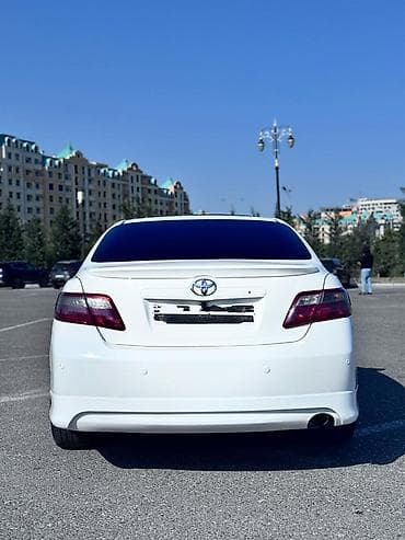 ford 8 1: VIS : 2.4 l | 2008 il Sedan — 7