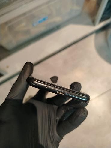 samsung galaxy a10 ekran: Samsung Galaxy A01, 32 GB, rəng - Qara, İki sim kartlı — 3