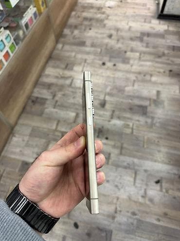 2. el samsung s10 plus: Samsung Galaxy S24 Ultra, 512 GB, rəng - Gümüşü, Simsiz şarj — 2