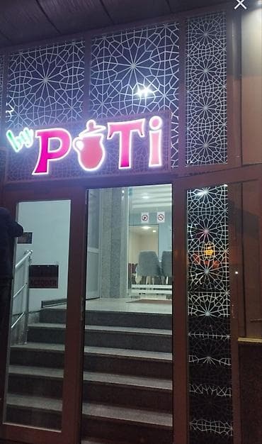 Şəhərdaxili reklam lövhələri və market tabeli hazırlama xidməti