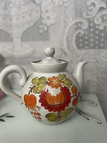 İki ədəd klassik çaydan dəsti - Material: keramika/porcelan - Həcmi