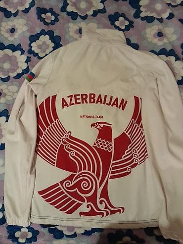 Azerbaijan National Team idman gödəkçəsi - Rəng: ağ əsas, arxada