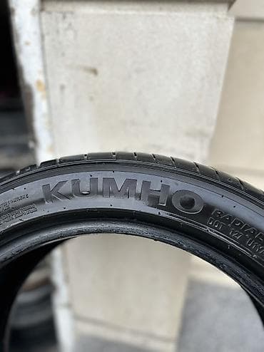 torros disk: İşlənmiş Şin Kumho 225 / 45 / R 17 — 2