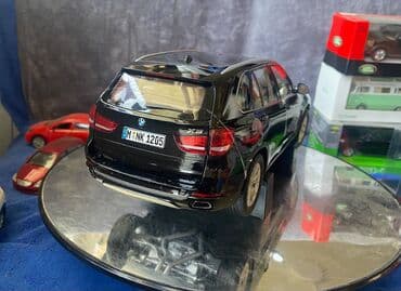 metbex tavan modelleri: Коллекционная модель BMW X5 F15 sapphire black 2012 Paragon Models — 14