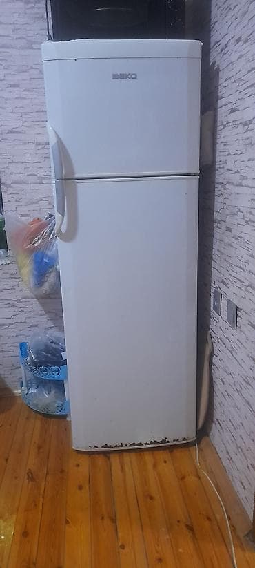gen: Beko iki qapılı soyuducu - Üst kamera: dondurucu bölmə, bir ədəd — 1