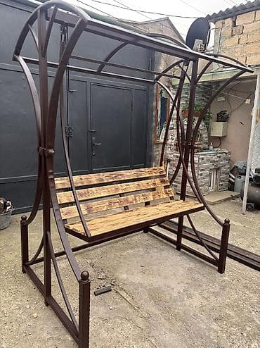 ara kesme perde: Yelləncəklər — 2