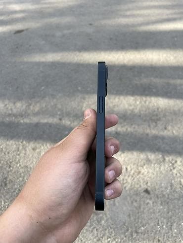 playstation 3 pult: IPhone 13, 128 GB, Matte Midnight Green — 3