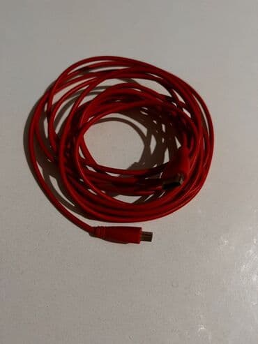 DVD və Blu-ray pleyerlər: HDMI kabel (5 metr) - Rəng: qırmızı - Uclar: 2x HDMI (tam ölçülü — 1