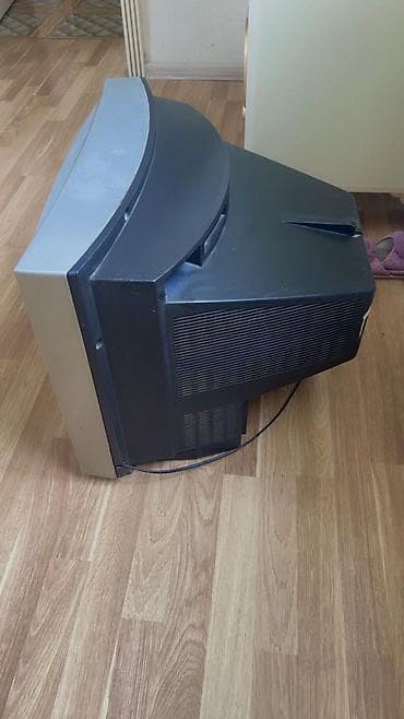 iphone 5s ekranı: İşlənmiş Televizor JVC 70" Ünvandan götürmə — 3