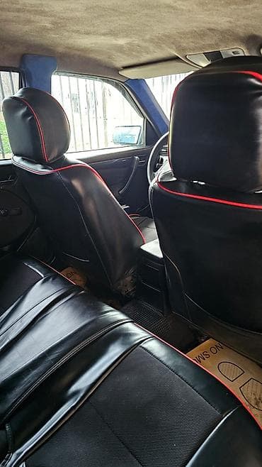 Aksesuarlar və tüninq: Mercedes-Benz sedan - Korpus: qara rəng, klassik Mercedes radiator — 4