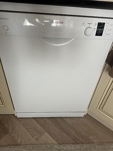 Qabyuyan maşın Bosch, Tam qabaritli (60 sm.), Ayrıca dayanan