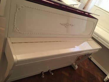 yamaha piano qiymeti: Pianino . Naxışlı. Əla vəziyyədədi. Cadırılma və köklənmə qiymətə — 3