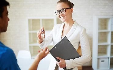 Ev personalı və təmizlik: Satış məsləhətçisi tələb olunur, İstənilən yaş, Təcrübəsiz — 1