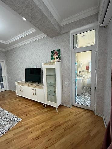 Nizami rayonu, Qara Qarayev metrosunun yaxını, Xarı Bülbül — 4