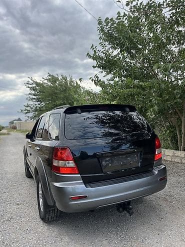Kia Sorento: 2.5 l | 2005 il Ofrouder/SUV — 1