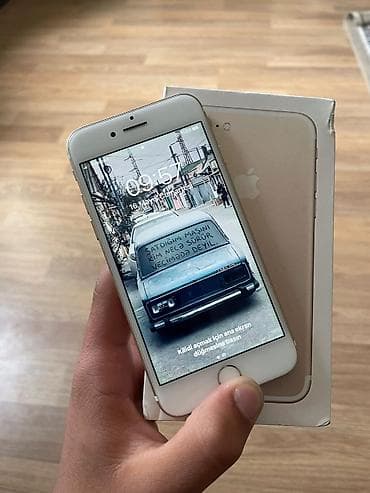 IPhone 7, 128 GB, Qızılı, Barmaq izi, Sənədlərlə