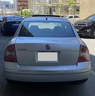 maşın tap az: Volkswagen Passat: 1.8 l | 2002 il Sedan — 10