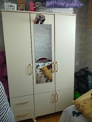 Dolab.qiymet 100 man.olcu 1.20/2.00.tecili satilmalidir.unvan Bine