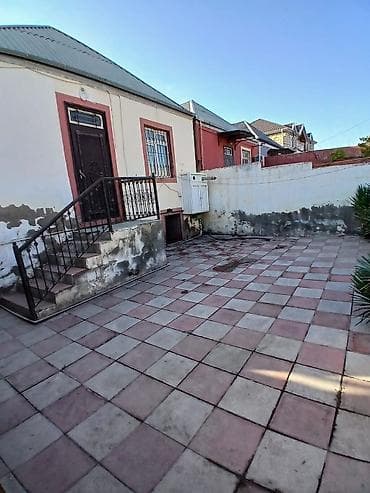 Дома: 3 комнаты, 55 м², Средний ремонт — 3