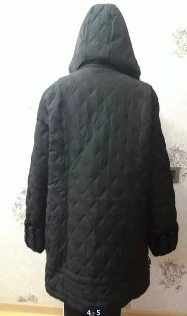 i̇şgüzar kişi gödəkçəsi: Qadin kurtkasi sirixli tezedi.cemi 1 defe geyinilib .Razmeri 60 -62 — 5