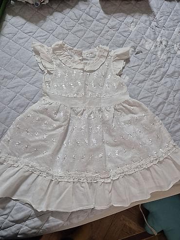 Ağ rəngli qız uşağı donu - Yaş qrupu: körpə/kiçik uşaqlar üçün -