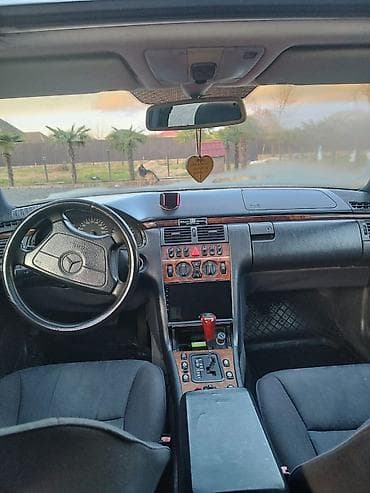 bmw e 36 m: Mercedes-Benz — 2