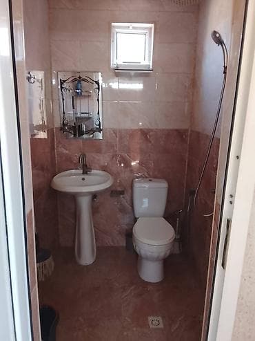 cermetde kiraye evler: Bine qesebesi mehriban qonsular 2 otagli ev satilir tam temirli — 1