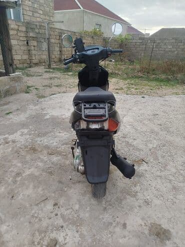 мотороллер муравей купить в бишкеке: Moon - şəhər skuter/moped, 80 sm3, 2022 il, 1987 km — 4