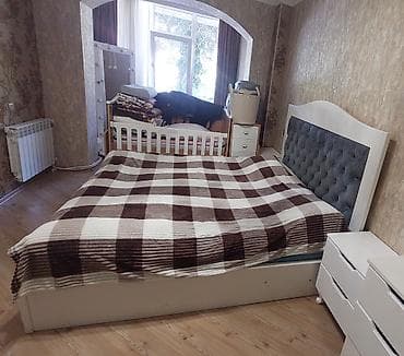 tek dolablar: 2 nəfərlik Çarpayı (sadə rahat Matras daxil ) 4 qapılı Geniş — 6