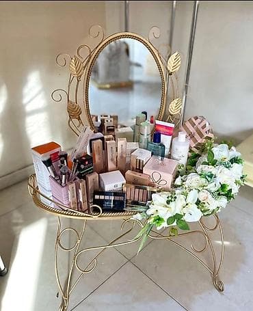 yeni il taclari: Model 18-19ədəddən ibarətdir. Heç bir deffekti yoxdur — 4