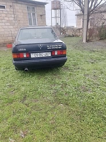 mersedes satilir: Mercedes-Benz 190 (W201): 2 l | Sedan — 2