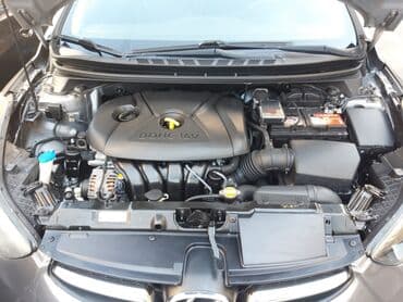 hunda h1: Hyundai Elantra: 1.8 l | 2011 il Sedan — 4