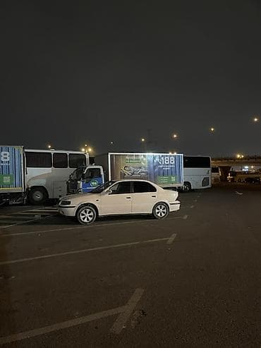 r19 diskler: Ağ rəngli sedan avtomobil - Kuzov: 4 qapılı sedan, ağ rəng - Salon — 2