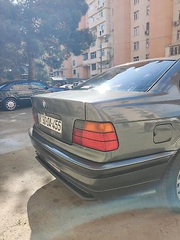 ucuz bmv: BMW 3 series: 1.8 l | 1994 il Sedan — 5