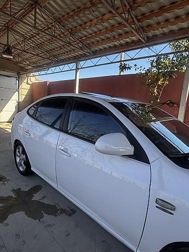 soyuducu maşınlar: Hyundai Elantra: 1.6 l | 2009 il Sedan — 3
